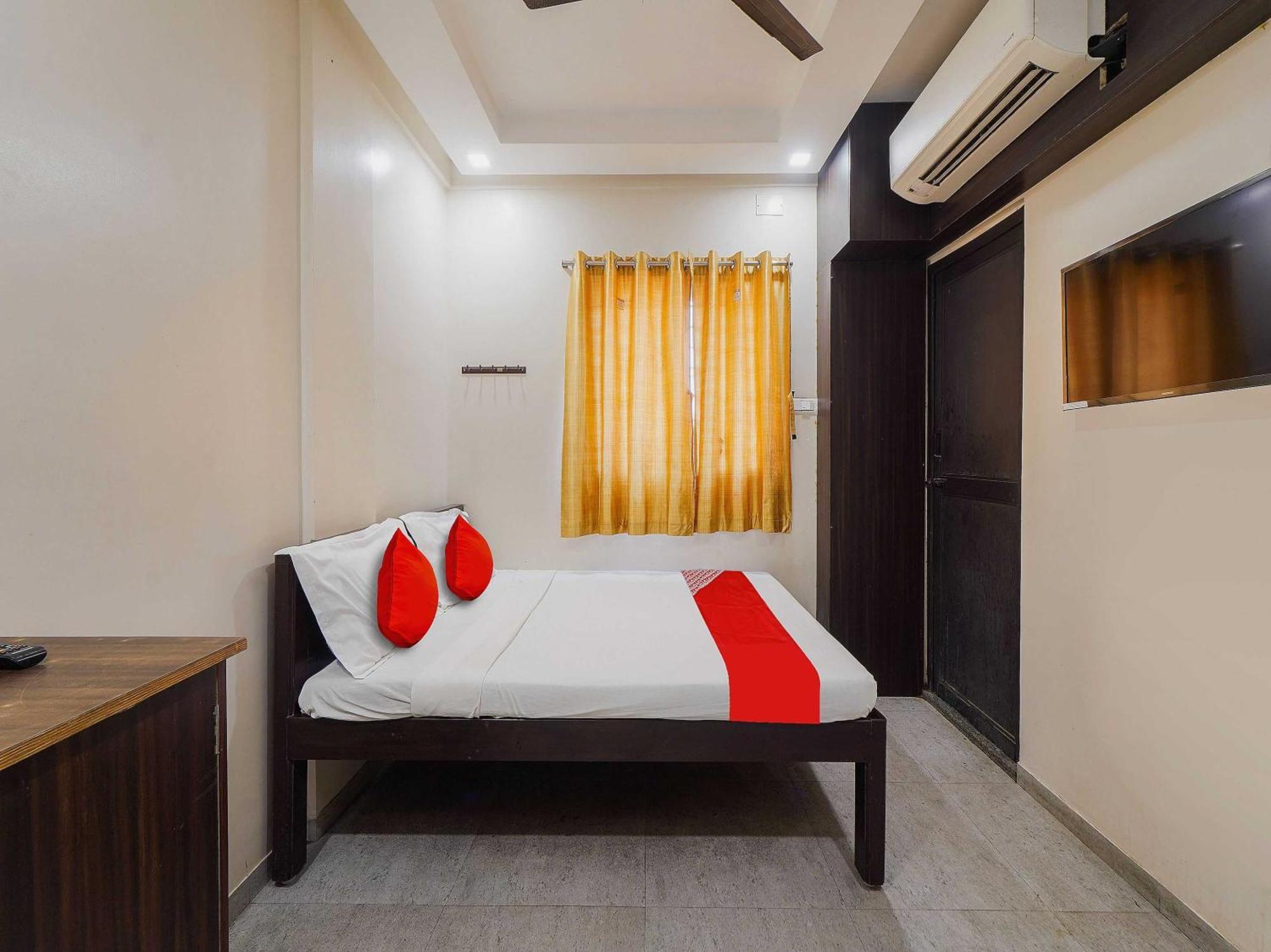 Hotel O Saravana'S Park Ченнаи Экстерьер фото